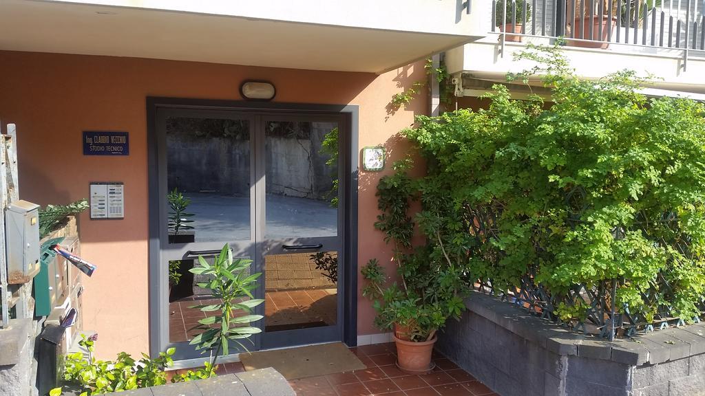 Baia Giardini Apartments Екстер'єр фото