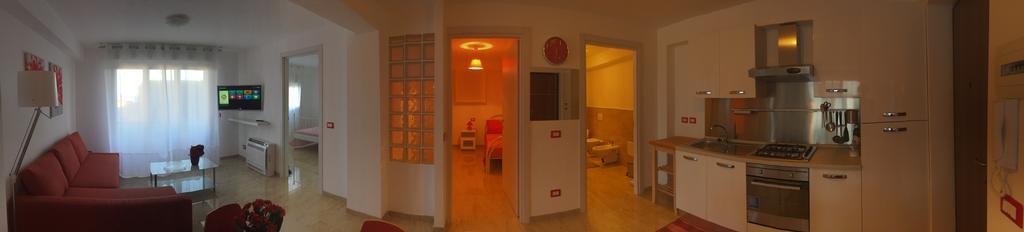 Baia Giardini Apartments Екстер'єр фото
