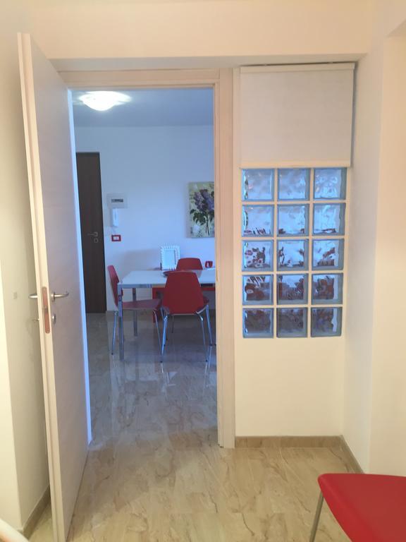 Baia Giardini Apartments Екстер'єр фото